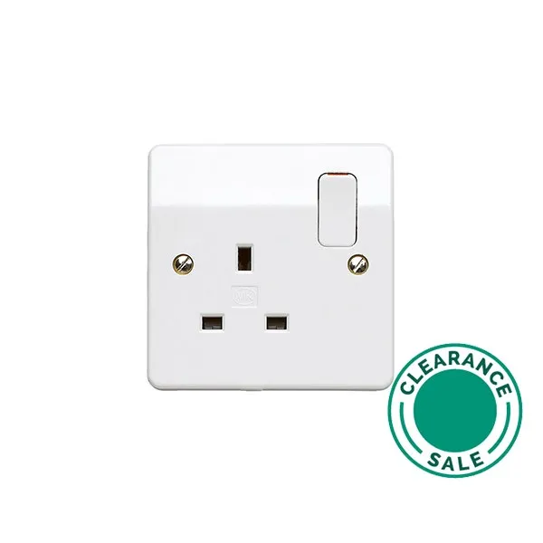 Socket, 13A, 1-Gang, DP, Switched, White, MK LOGIC