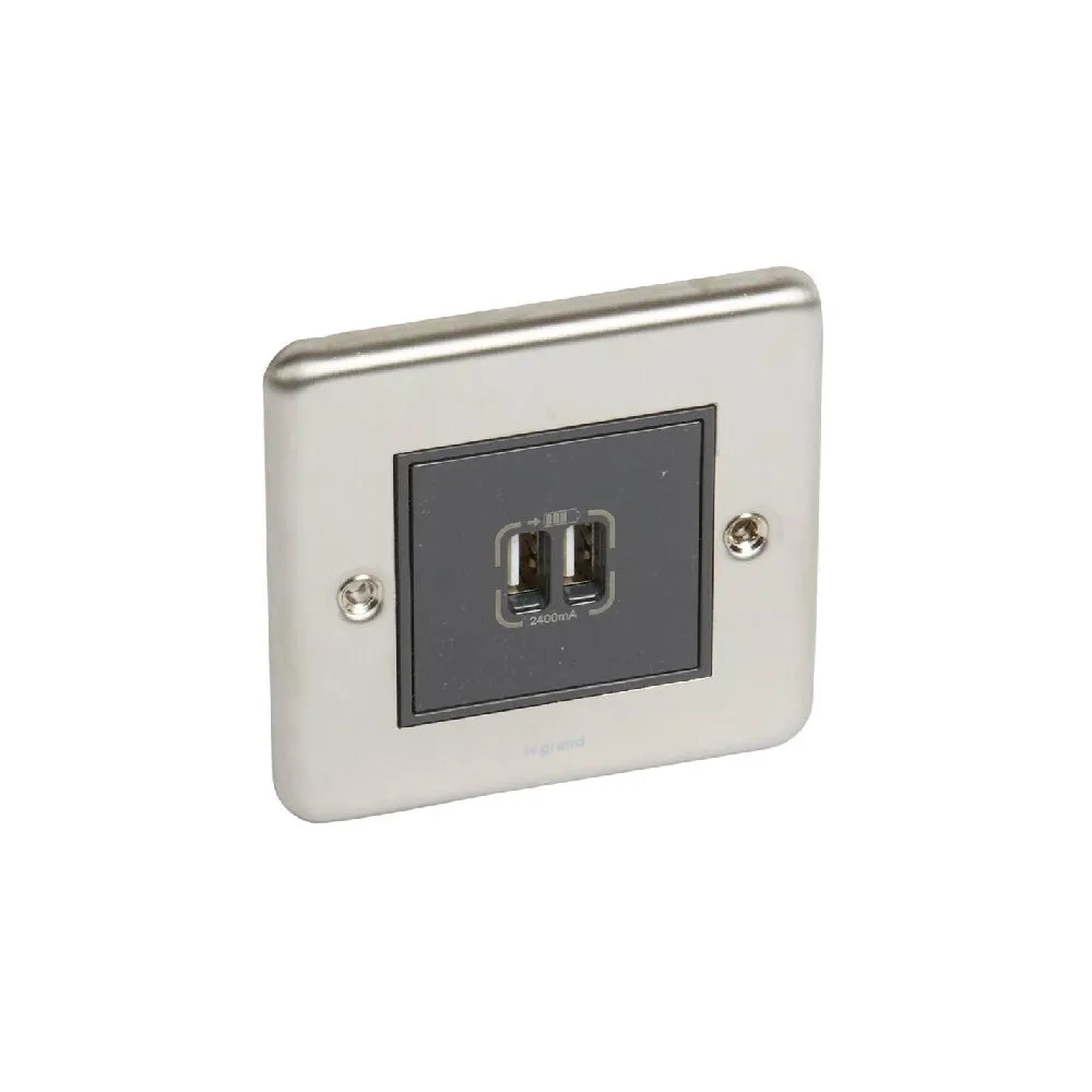 ليجراند - فيش ثلالثي مع شاحن USB