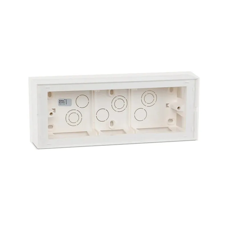 ليجراند - علبة تركيب على السطح Arteor، Indian/BS، 6/8 موديول، عمق 38mm، White