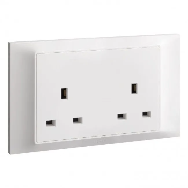 LEGRAND - British standard socket outlet Belanko S - 13A x 250V~ 2 gang unswitched - White
