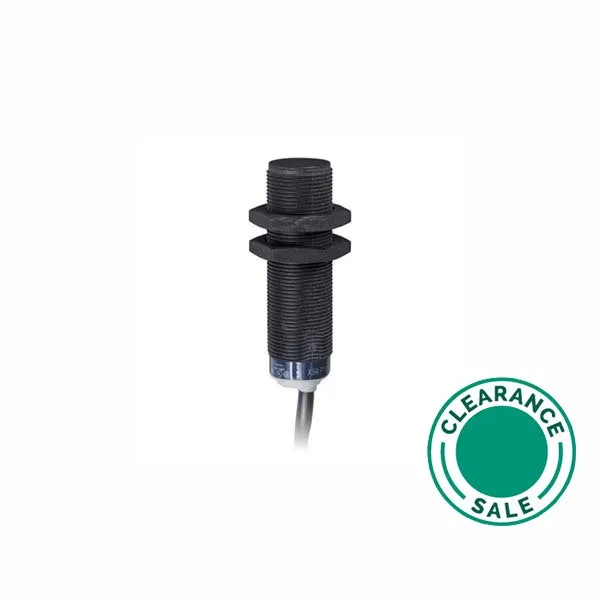 Inductive Sensor, XS4, M18, L62, PPS, Sn8mm, 24...240VAC/DC, Cable 2m